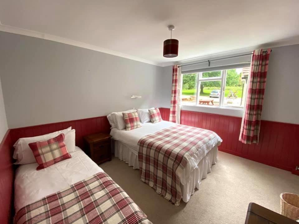 The Benett Arms Bed & Breakfast Shaftesbury Ngoại thất bức ảnh